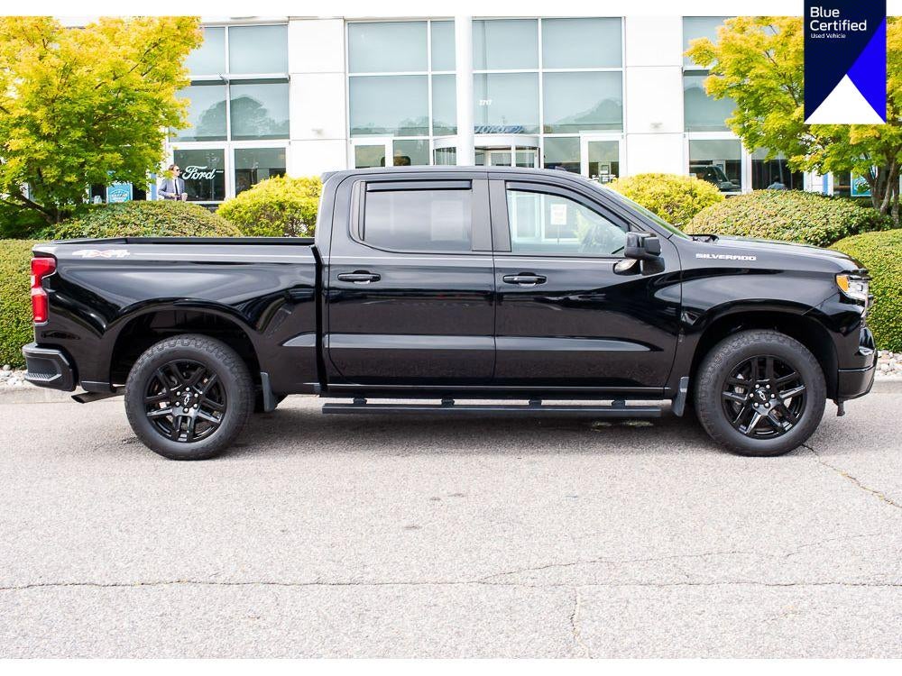 2023 Chevrolet Silverado RST