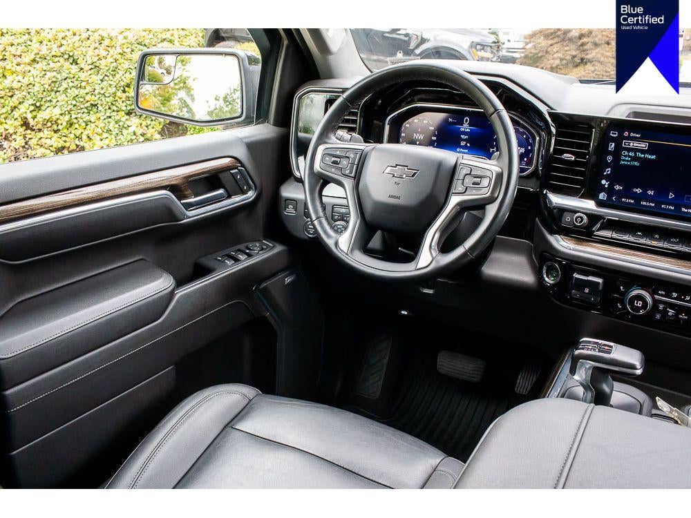 2023 Chevrolet Silverado RST