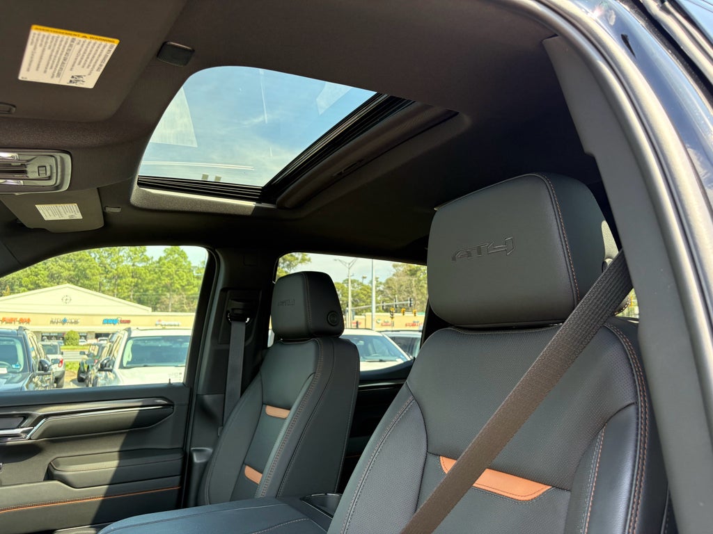 2024 GMC Sierra AT4