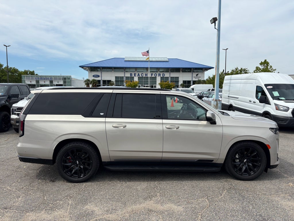 2022 Cadillac Escalade ESV Sport Platinum