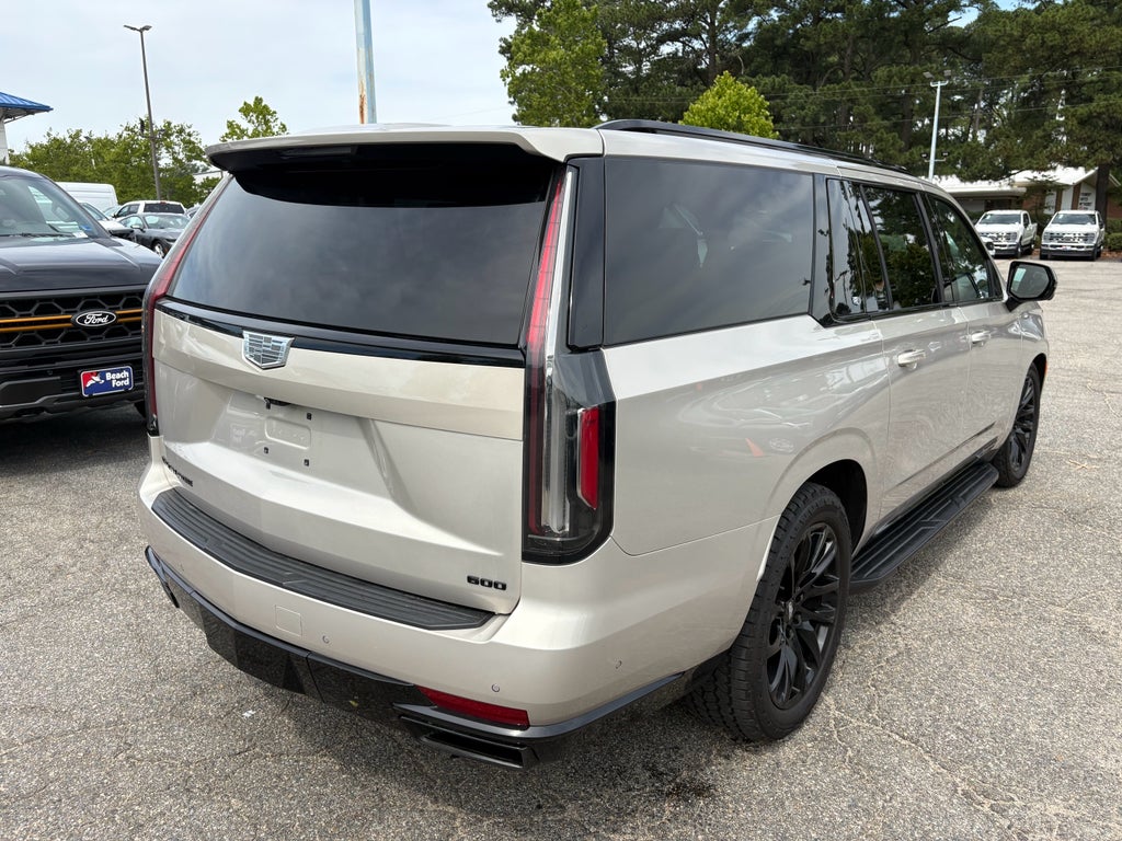2022 Cadillac Escalade ESV Sport Platinum