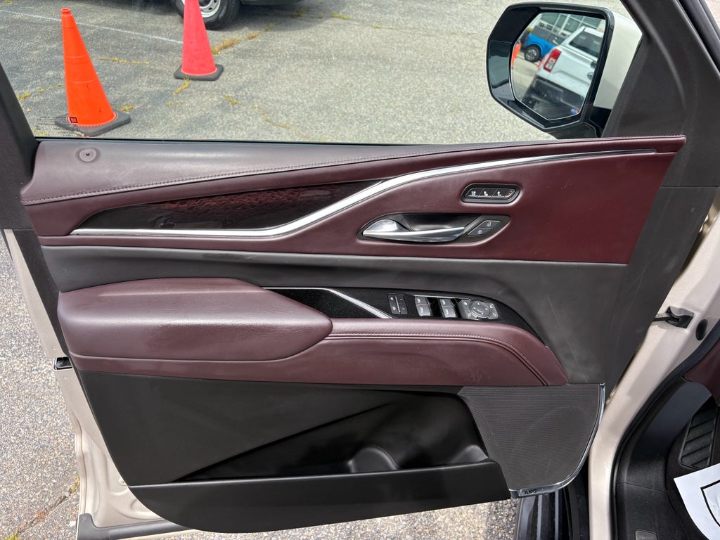 2022 Cadillac Escalade ESV Sport Platinum