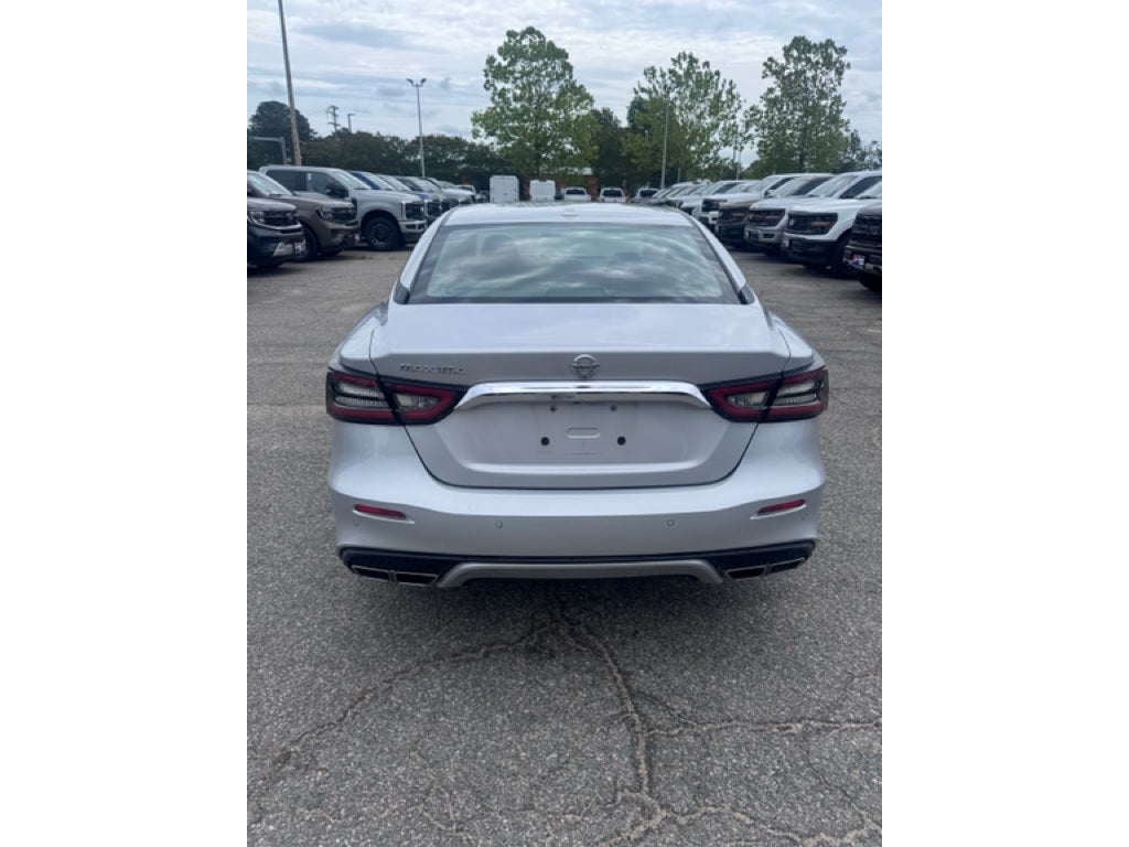 2020 Nissan Maxima S