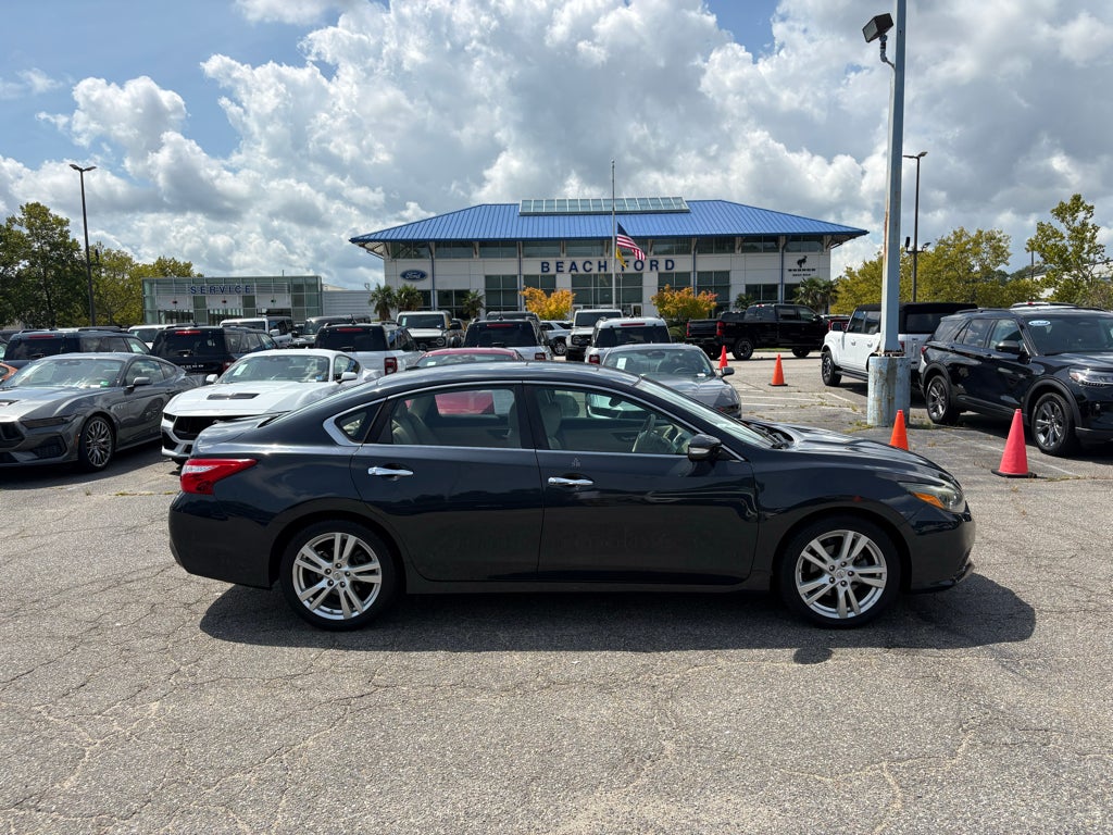 2016 Nissan Altima 3.5 SL