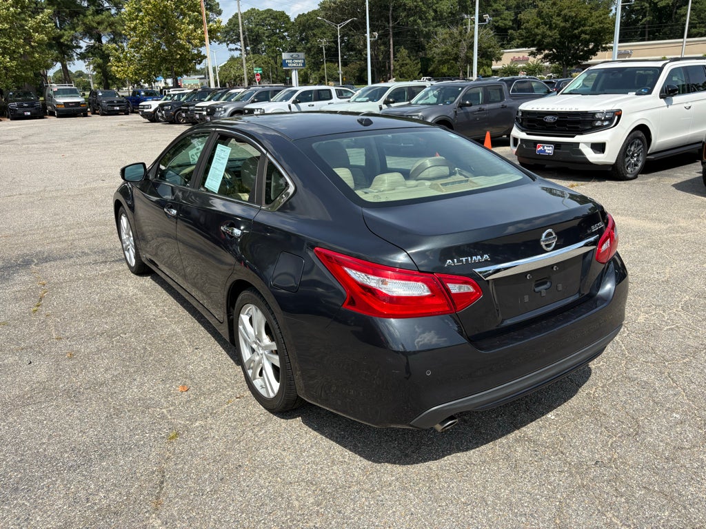 2016 Nissan Altima 3.5 SL