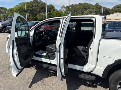 2024 Nissan Titan PRO-4X
