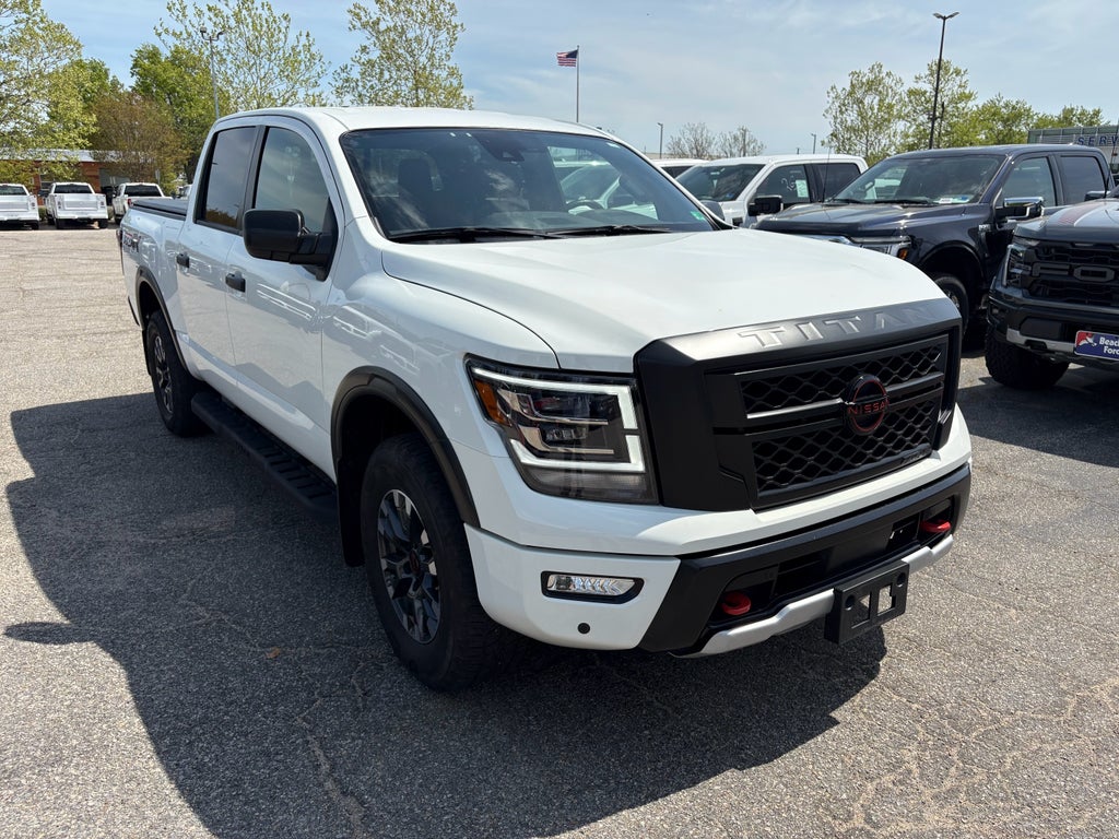2024 Nissan Titan PRO-4X