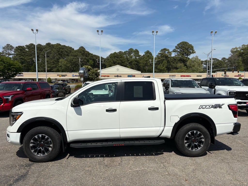 2024 Nissan Titan PRO-4X