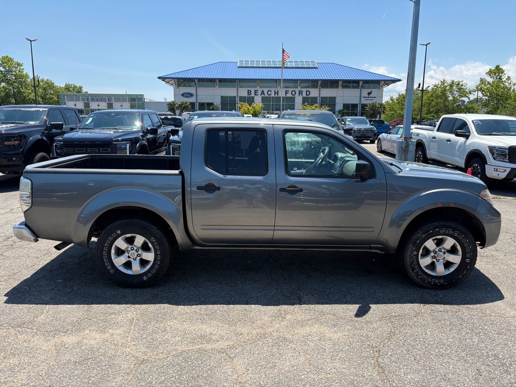 2016 Nissan Frontier SV