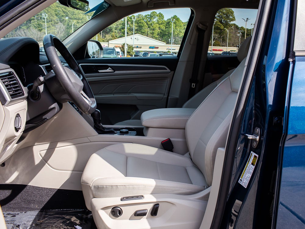 2022 Volkswagen Atlas 3.6L V6 SEL R-Line Black