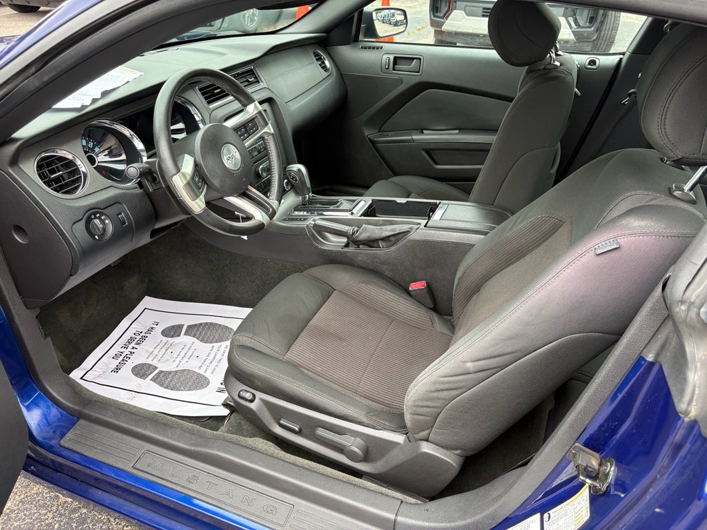 2014 Ford Mustang V6