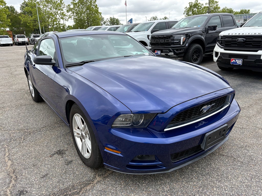 2014 Ford Mustang V6