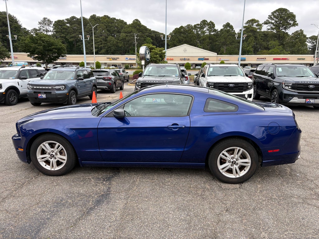2014 Ford Mustang V6