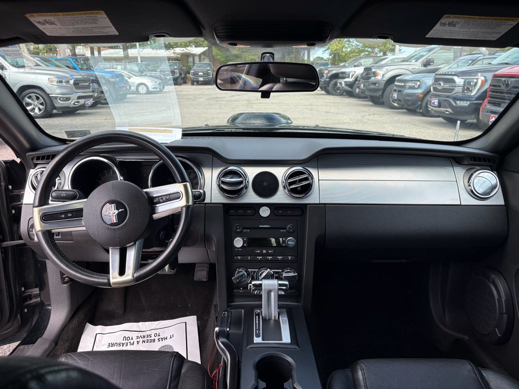 2005 Ford Mustang GT Premium