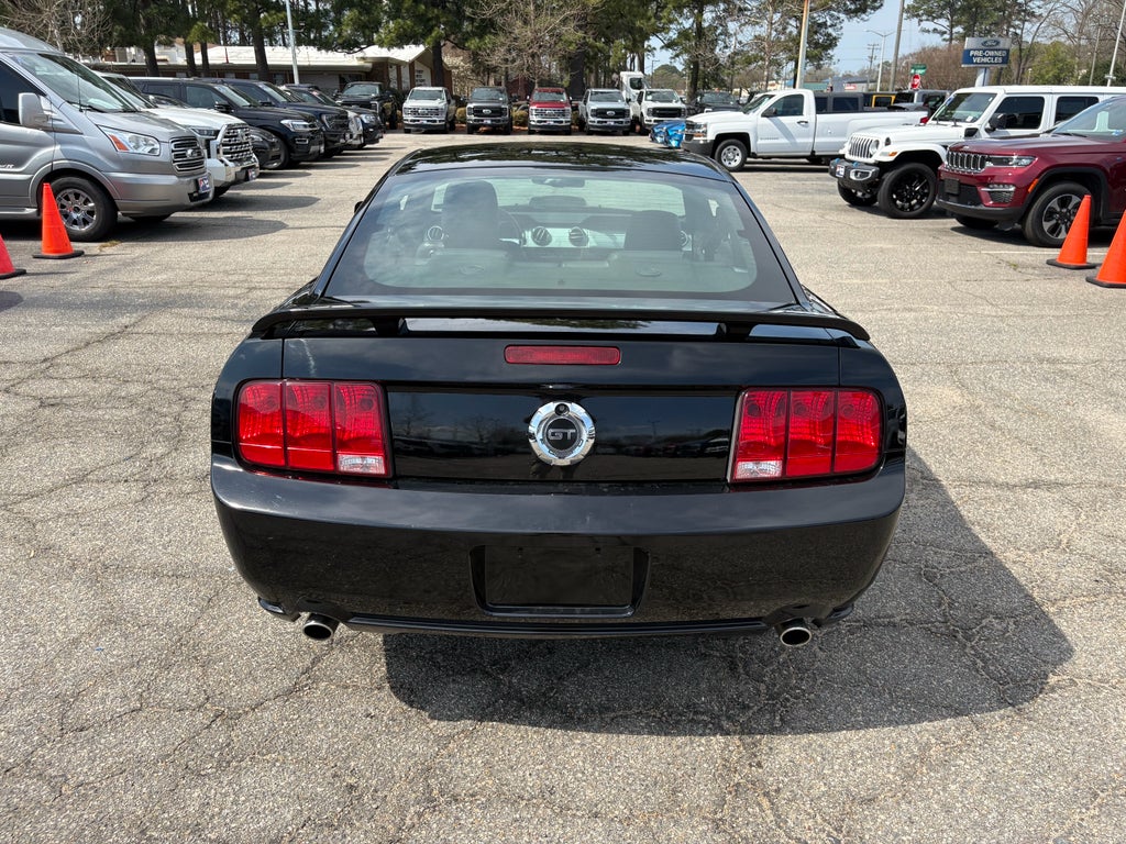 2008 Ford Mustang GT Deluxe
