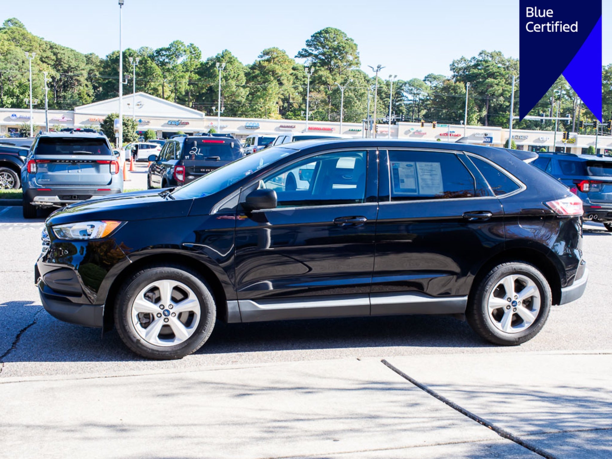 2022 Ford Edge SE