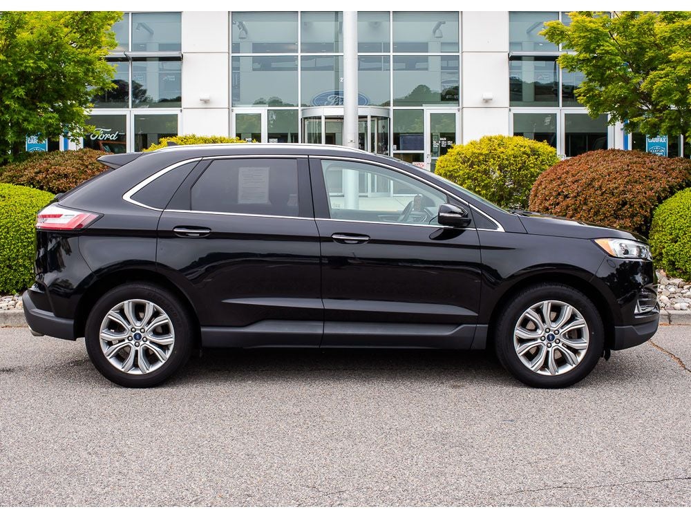 2019 Ford Edge Titanium