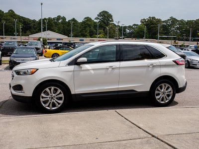 2022 Ford Edge Titanium