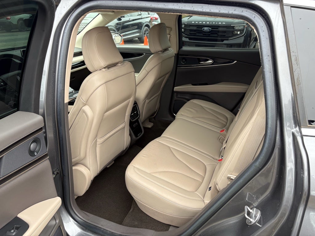 2021 Lincoln Nautilus Reserve