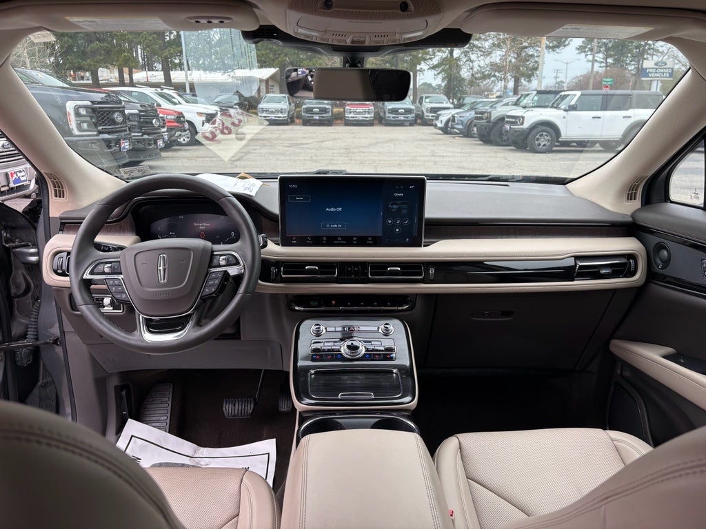 2021 Lincoln Nautilus Reserve