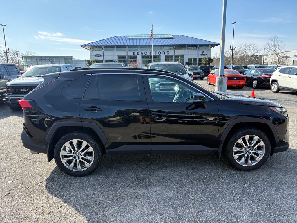 2023 Toyota RAV4 XLE Premium