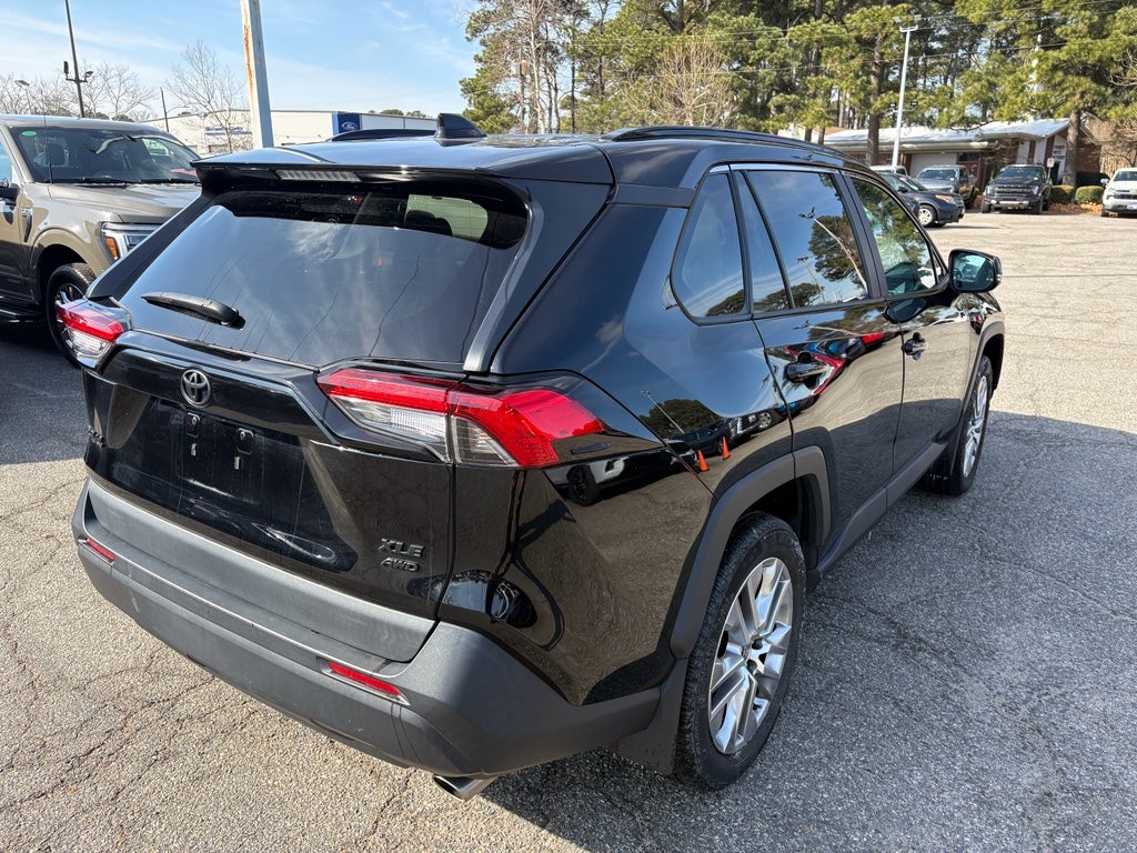2023 Toyota RAV4 XLE Premium