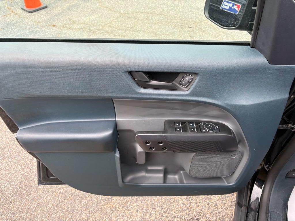 2023 Ford Maverick XLT Advanced