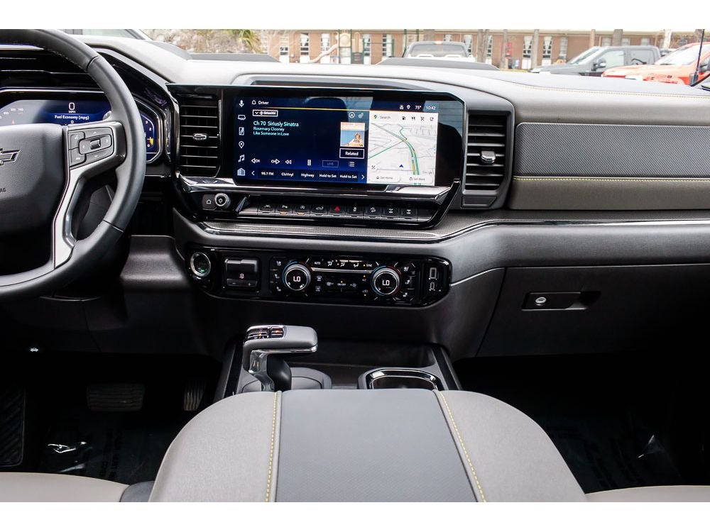 2025 Chevrolet Silverado ZR2