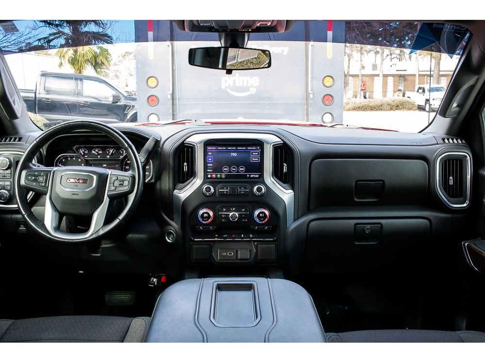 2022 GMC Sierra Limited Elevation