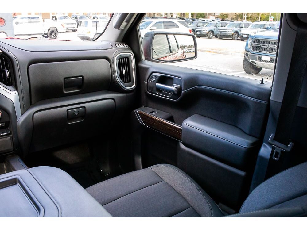 2022 GMC Sierra Limited Elevation