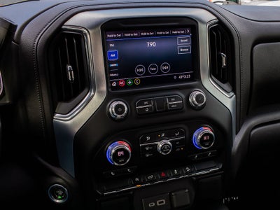 2022 GMC Sierra Limited Elevation