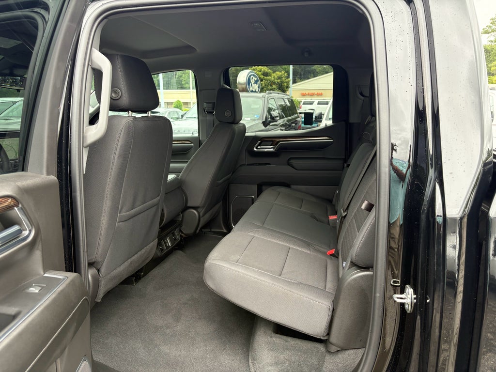 2024 GMC Sierra Elevation