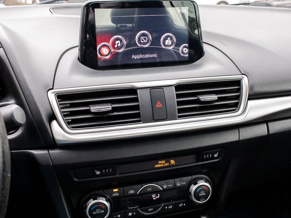 2018 Mazda Mazda3 Touring