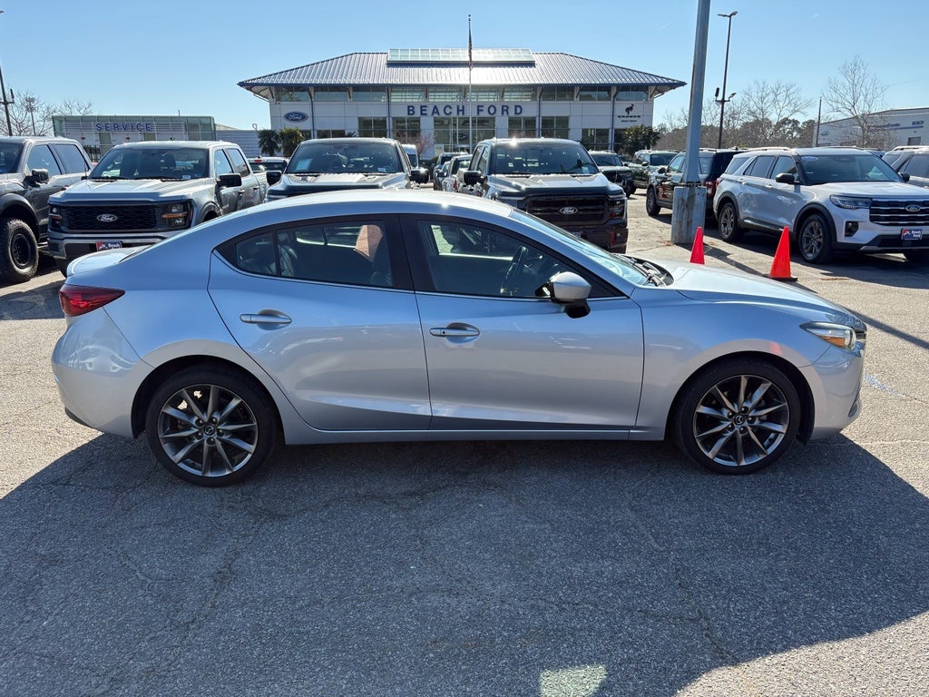 2018 Mazda Mazda3 Touring
