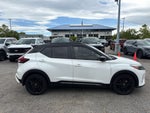 2022 Nissan Kicks SR