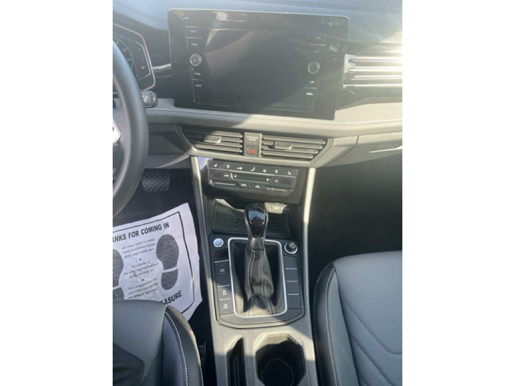 2025 Volkswagen Jetta SEL