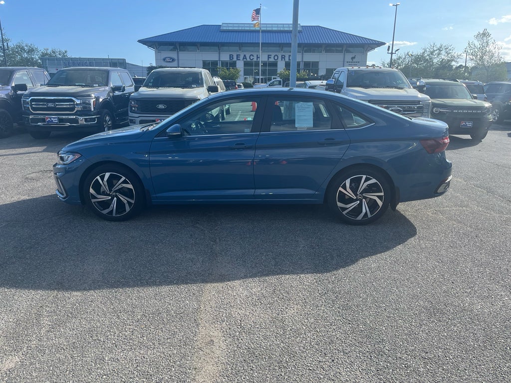 2025 Volkswagen Jetta SEL