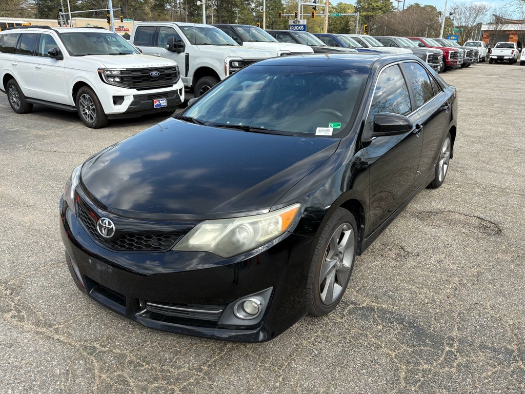 2014 Toyota Camry SE