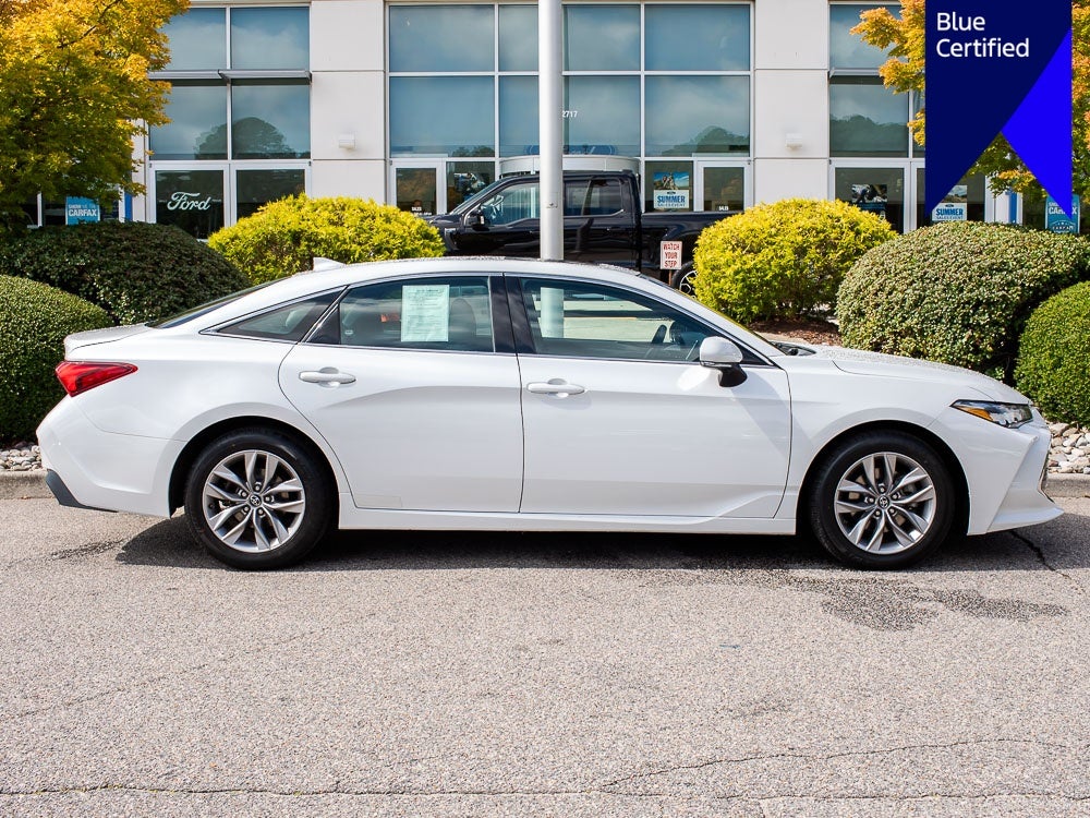 2019 Toyota Avalon XLE