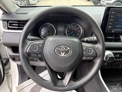 2022 Toyota RAV4 Hybrid XLE