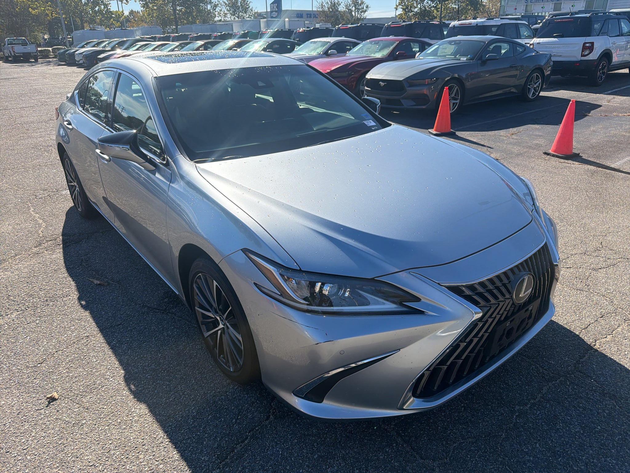 2023 Lexus ES 250 Premium