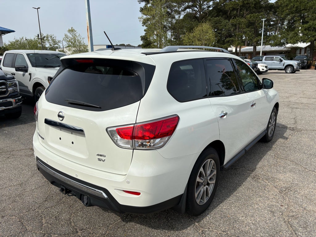 2015 Nissan Pathfinder SV