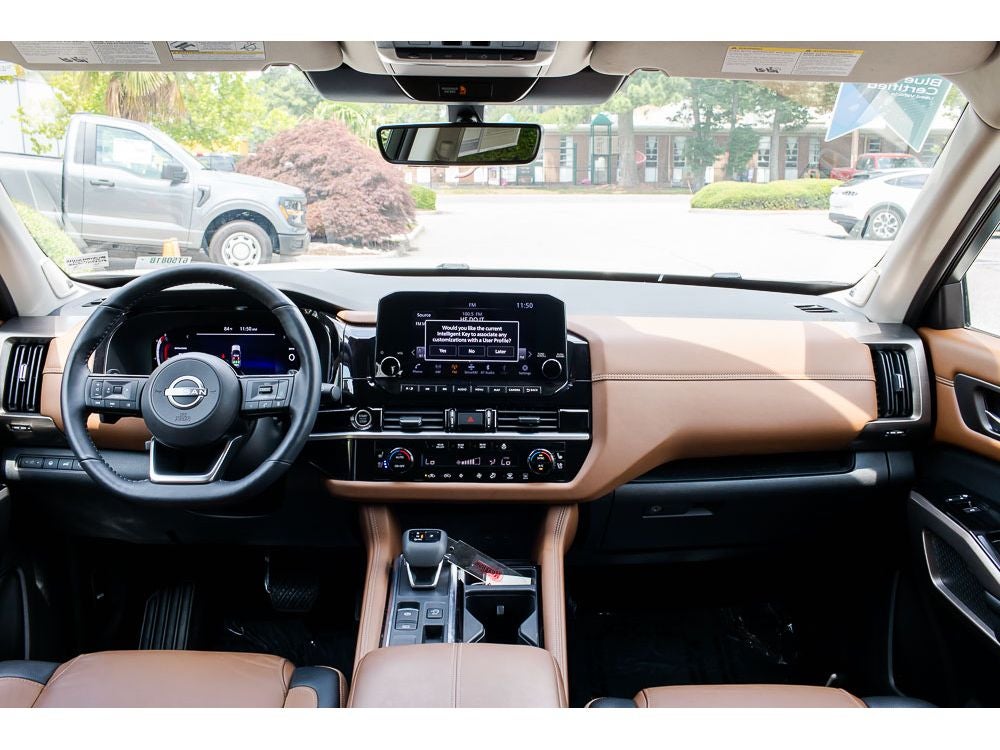 2024 Nissan Pathfinder Platinum