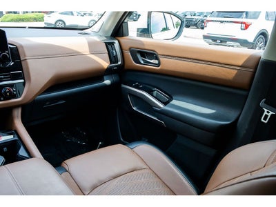 2024 Nissan Pathfinder Platinum