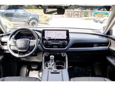 2025 Toyota Grand Highlander Platinum