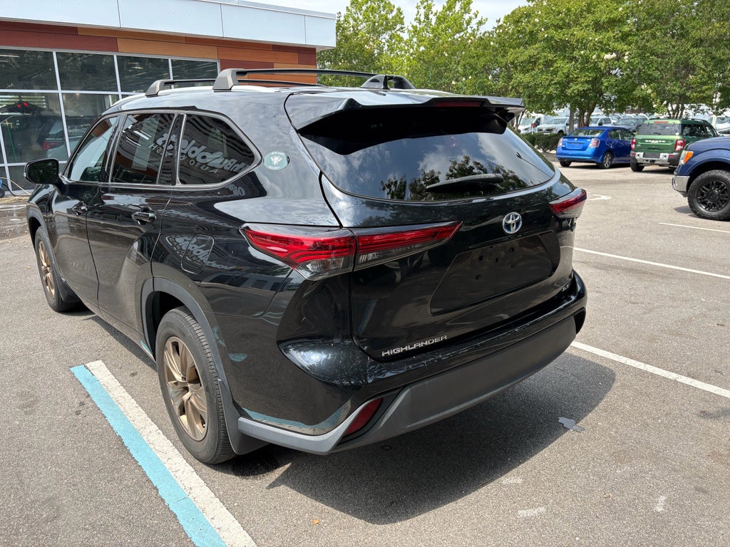 2022 Toyota Highlander Hybrid Hybrid Bronze Edition
