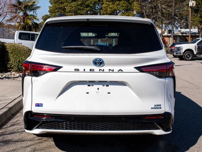2022 Toyota Sienna XSE