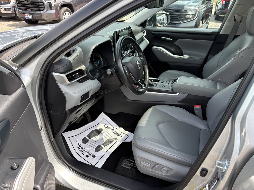 2021 Toyota Highlander Hybrid Hybrid XLE
