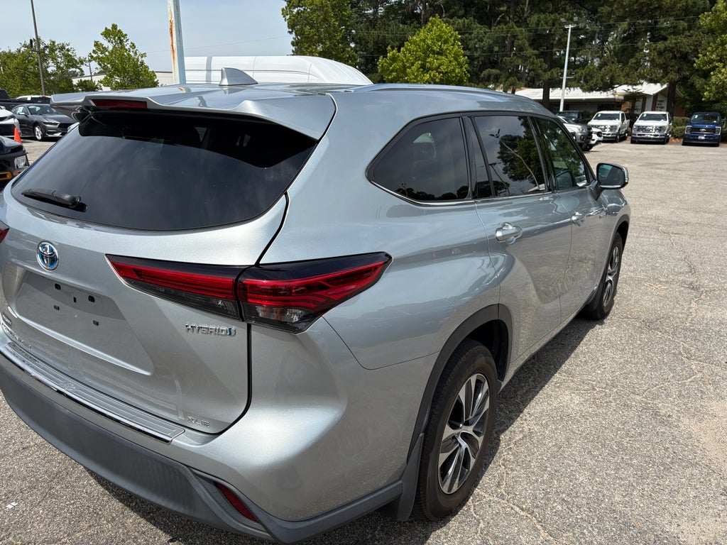 2021 Toyota Highlander Hybrid Hybrid XLE