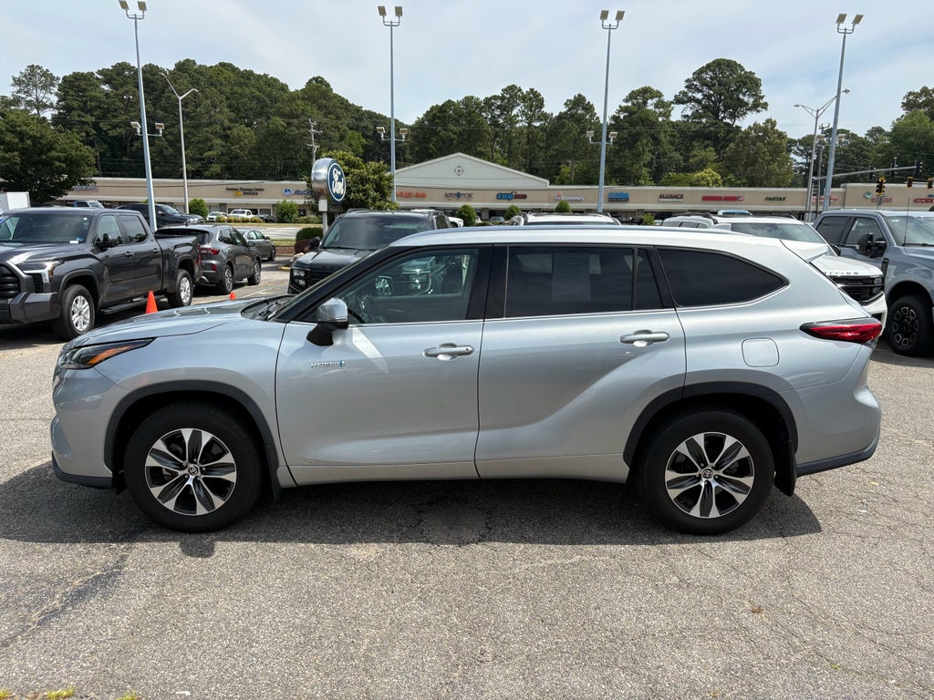2021 Toyota Highlander Hybrid Hybrid XLE